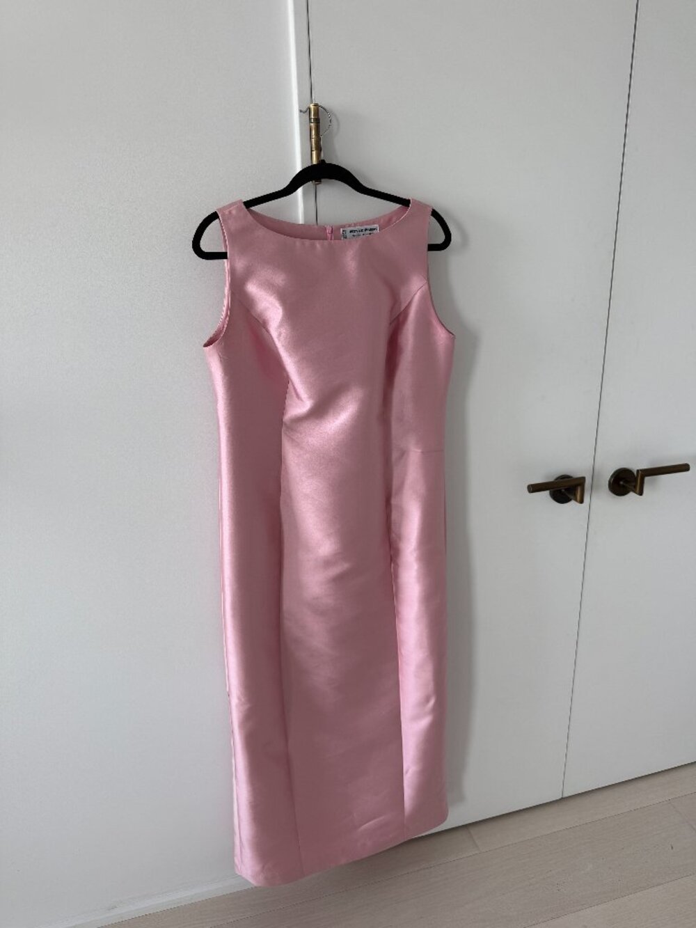 Custom Made Pink Silk Gown Made in France Size 10-12